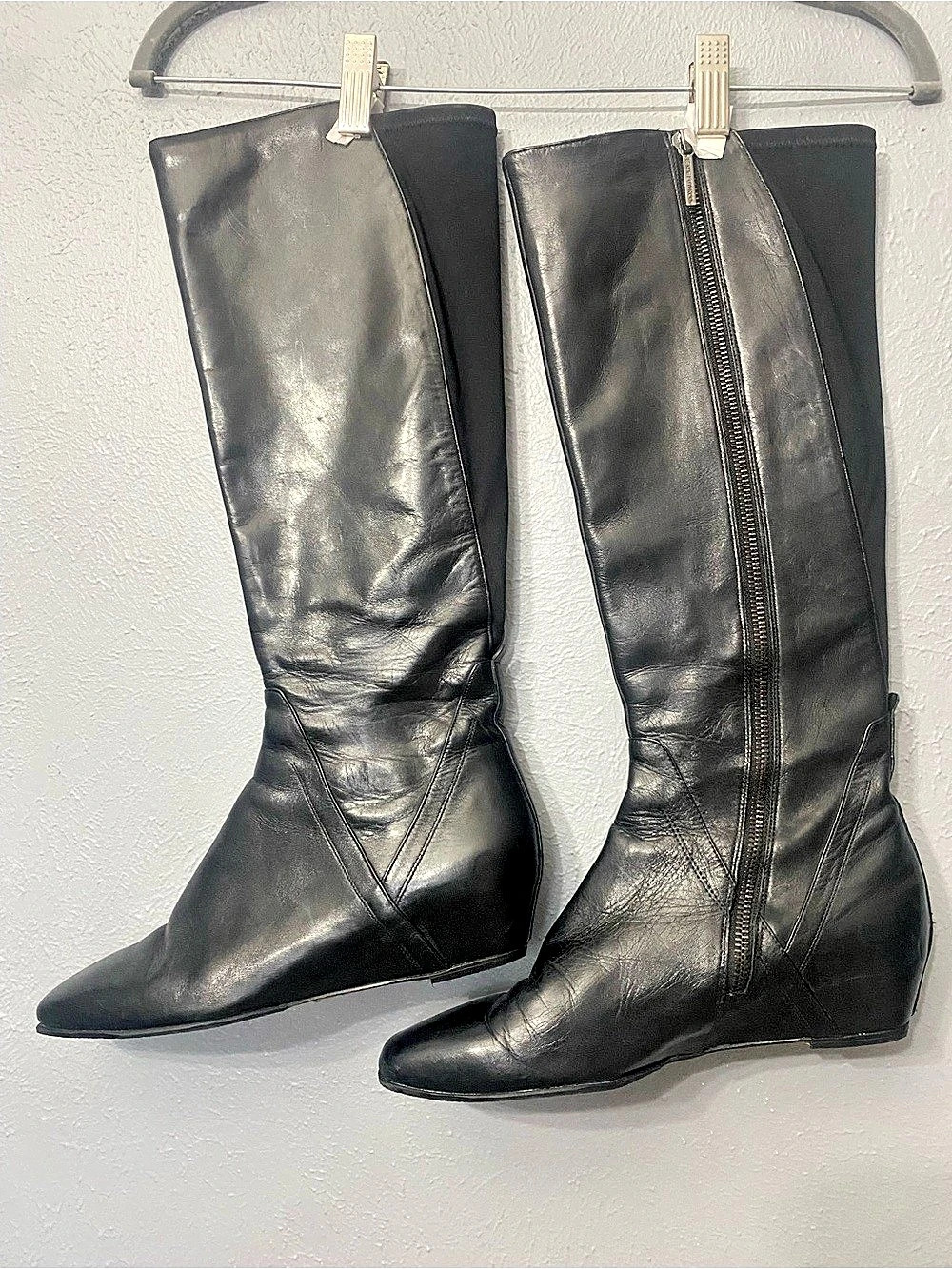 DONALD J PLINER Patrice Womens Tall Boots Hidden Wedge Side Zip Black Leather Si